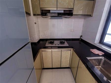 合正汇一城-厨房