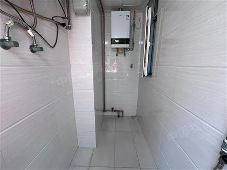 鹏兴花园（三期）-阳台