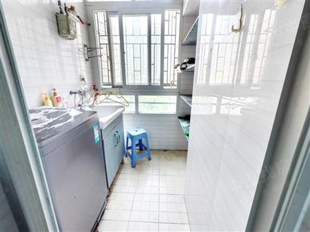 百仕达花园二期-阳台