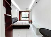 百仕达花园二期-主卧