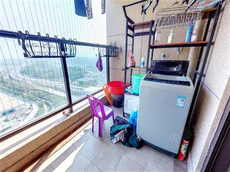 天峦湖花园-阳台