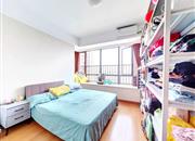 天峦湖花园-主卧