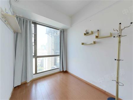 云顶翠峰三期-次卧