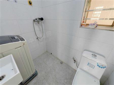 德兴大厦-卫生间