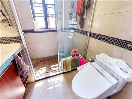 天峦湖花园-卫生间