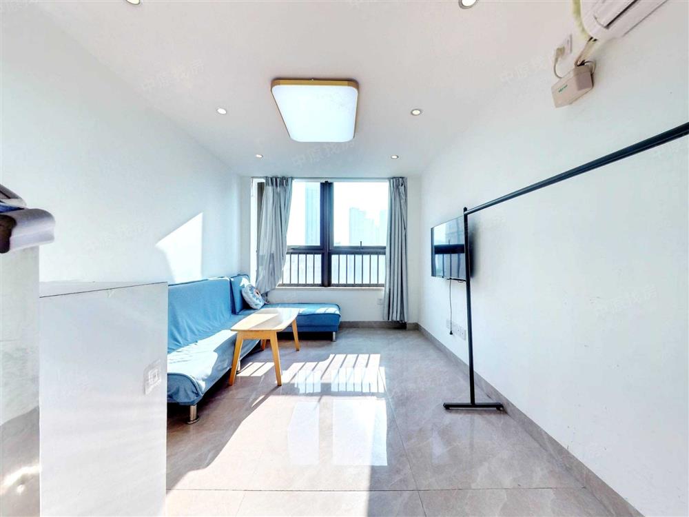 龙光玖云著大楼