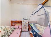 D小区单身宿舍-主卧