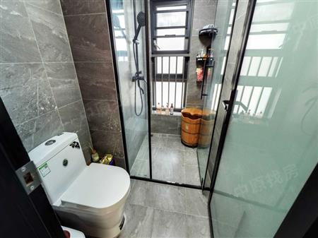 粤海城-卫生间