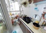 都市翠海华苑-厨房