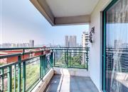 天鹅堡三期-阳台