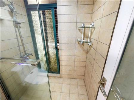 天鹅堡三期-卫生间