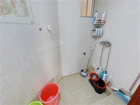 都市花园-卫生间