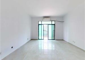 碧海双地铁花园小区三房，诚心出售，只有契税，低密度花园小区