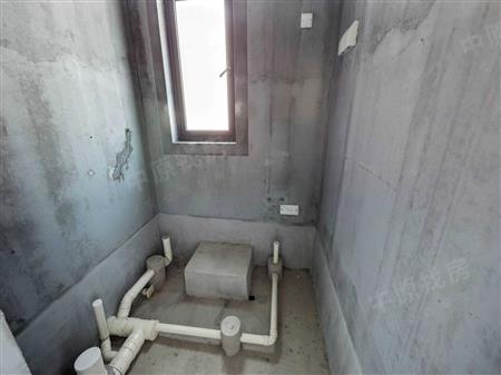 华富村-卫生间