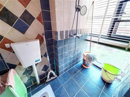 荔海春城-卫生间