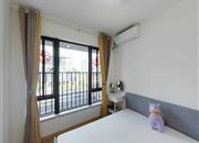 万科云城(三期)-主卧