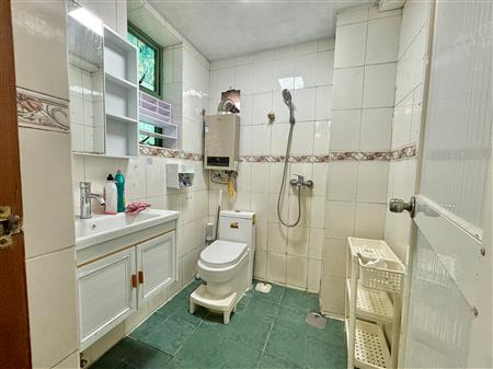 和平广场-卫生间