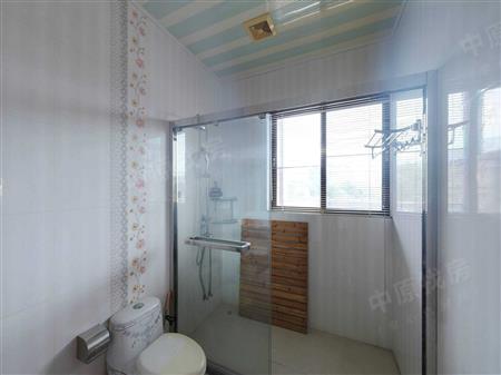 星河丹堤花园-卫生间