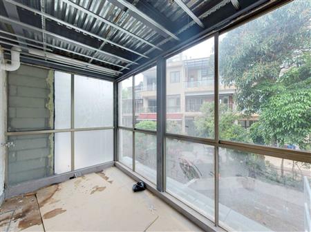 星河丹堤花园-阳台