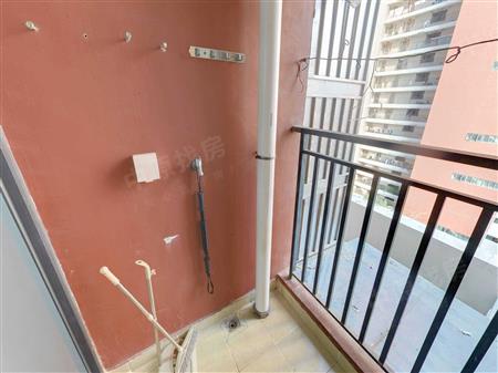 龙悦居四期-阳台