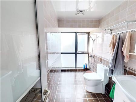 荔海春城-卫生间