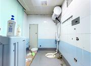 南方大时代-卫生间