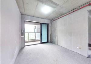 御景天峦府，毛坯大四房，南北通透，随时可看，价格可谈，带车位