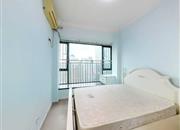 新银座华庭-主卧