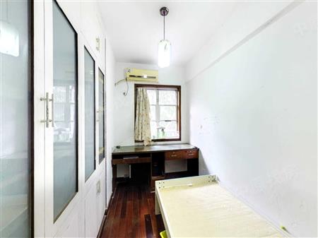 四季花城(三期北区)-次卧