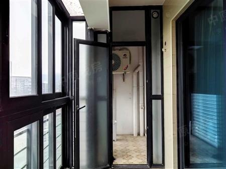 纯水岸十六期-阳台