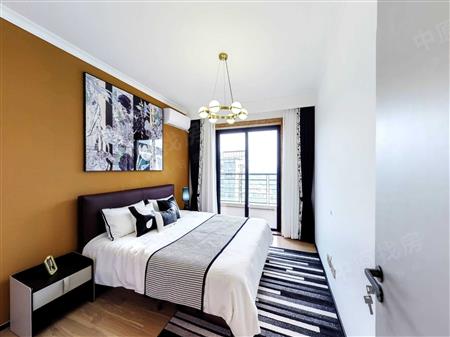 纯水岸十六期-次卧