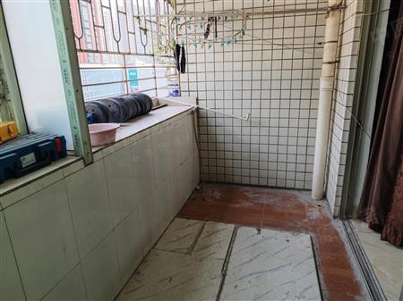 泰华商业城-阳台