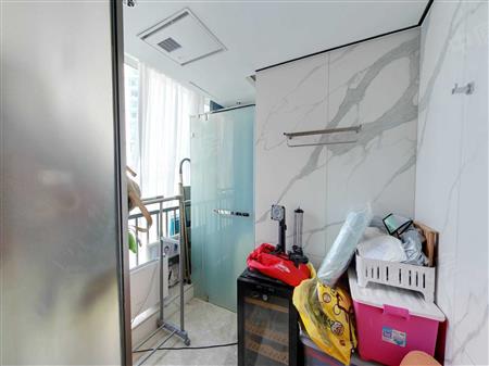 深业中城-卫生间