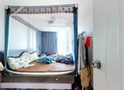 新银座华庭-主卧