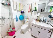 新银座华庭-卫生间