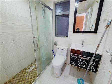 金地名津-卫生间