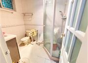 新港鸿花园-卫生间