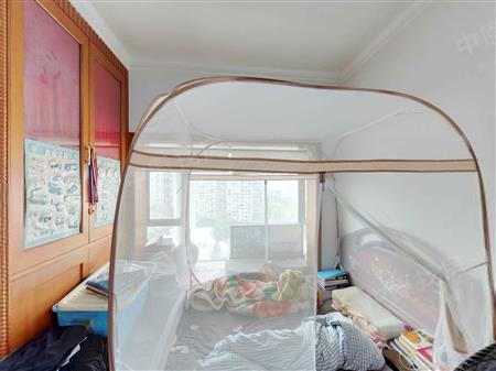 香蜜湖水榭花都（二期）-次卧