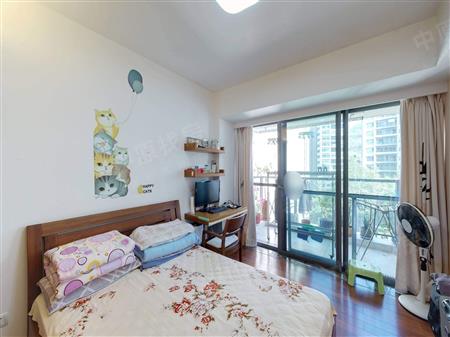 十五峯花园-次卧