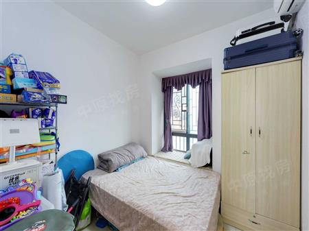 中熙香缤山-次卧