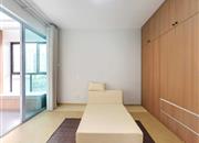 滨海之窗花园-主卧