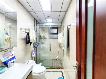 荔海春城-卫生间