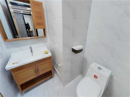 华联城市全景花园-卫生间