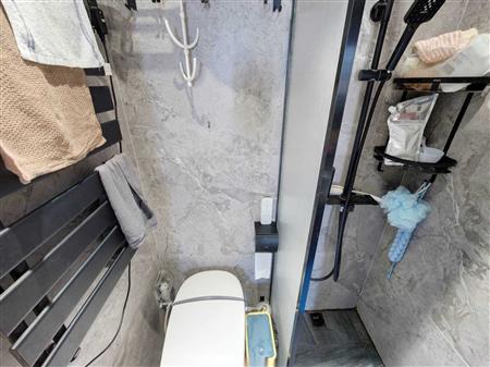 德弘基创客居-卫生间