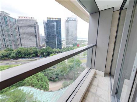 东海国际公寓-阳台