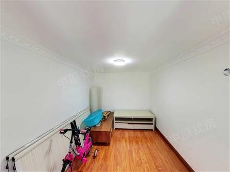 慢城（二期）-次卧