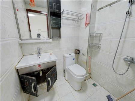 深港一号-卫生间