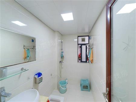 华盛盛荟名庭-卫生间
