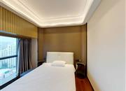 宝能公馆V-House-主卧