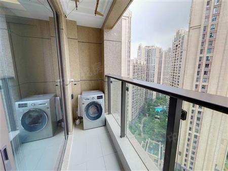 宝能公馆V-House-阳台